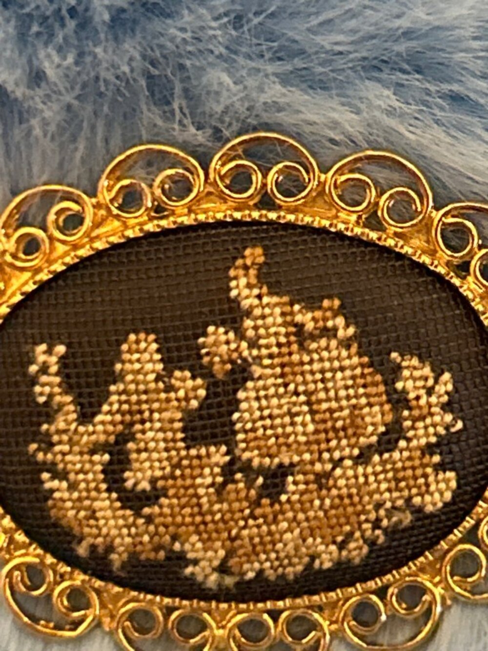 Vintage Black & Gold Embroidered Brooch – Ornate Scroll Filigree Frame Statement